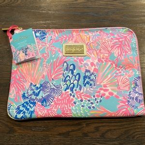 NWT Lilly Pulitzer Tech Set Tablet Case and Interior Pouch